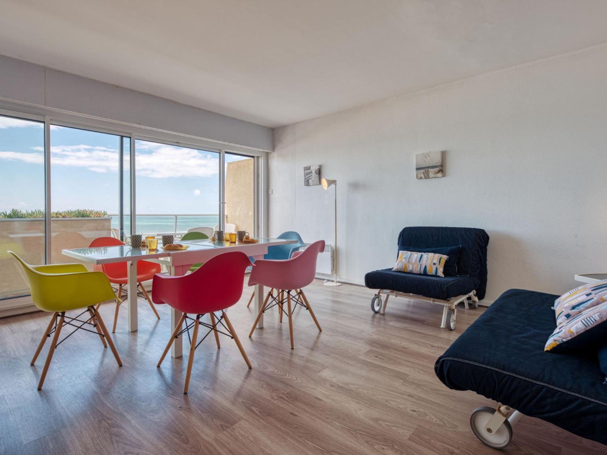 Apartment Casino-5 By Interhome Лаканау Екстериор снимка